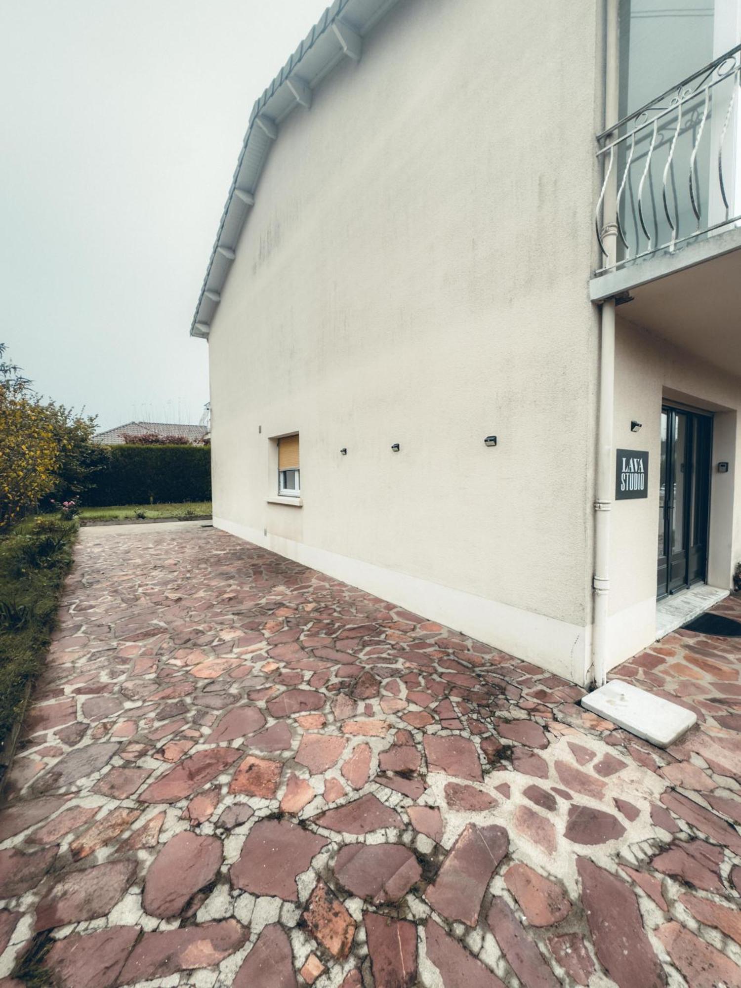 Lava Studio Poitiers Exterior photo